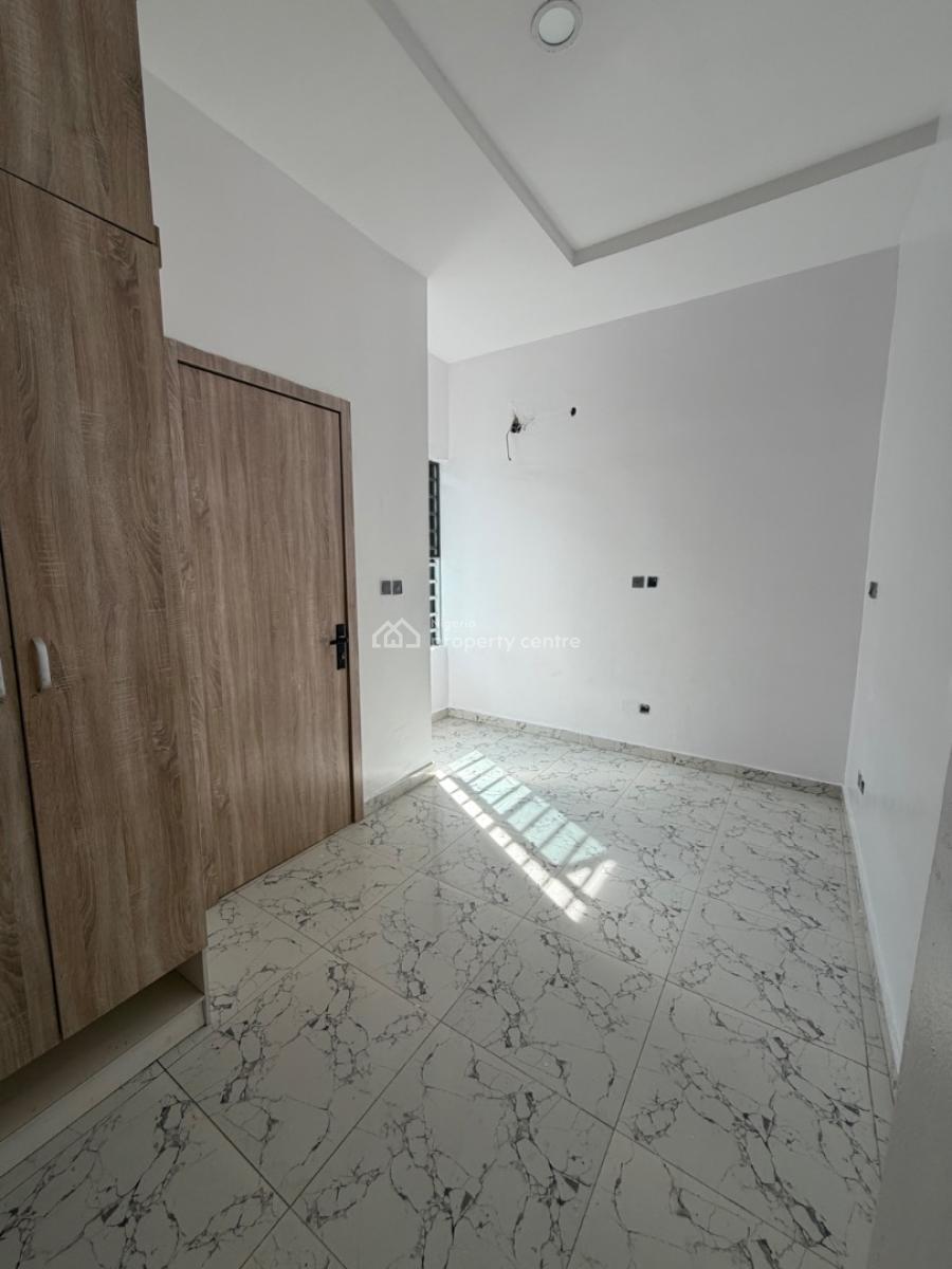 Single Shared Apartment, Royal Pine, Lafiaji, Lekki, Lagos, House for Rent