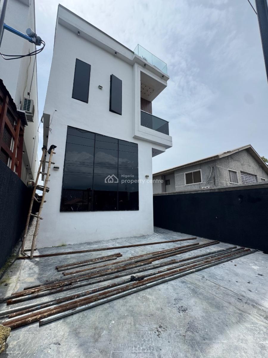 Prime Commercial Space 4 Bedroom Duplex  Detached Facing The Main Road, Ebo Efon, Lekki, Lagos, Detached Duplex for Sale