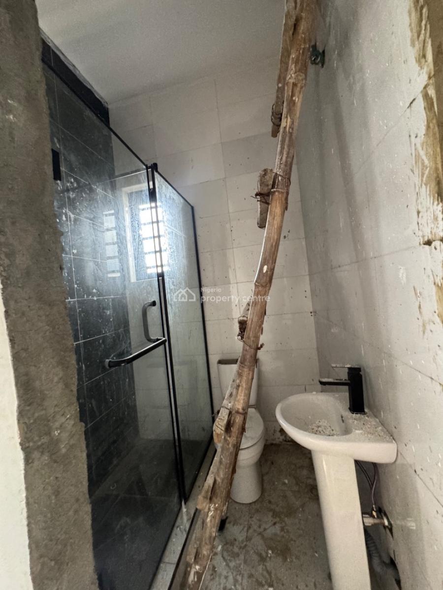 Prime Commercial Space 4 Bedroom Duplex  Detached Facing The Main Road, Ebo Efon, Lekki, Lagos, Detached Duplex for Sale