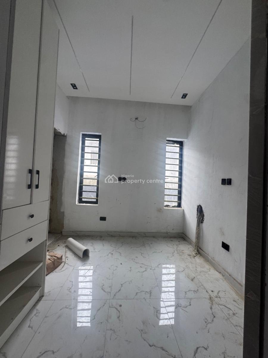 Prime Commercial Space 4 Bedroom Duplex  Detached Facing The Main Road, Ebo Efon, Lekki, Lagos, Detached Duplex for Sale