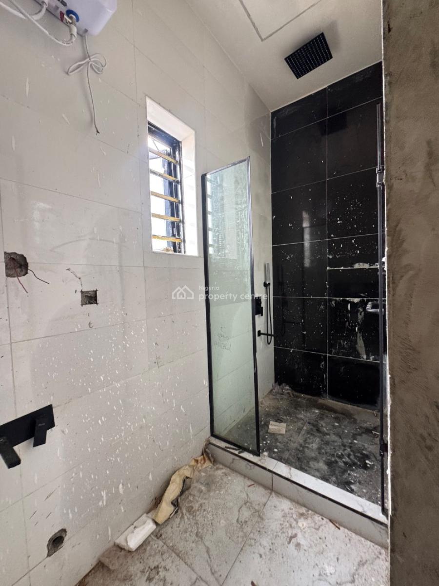 Prime Commercial Space 4 Bedroom Duplex  Detached Facing The Main Road, Ebo Efon, Lekki, Lagos, Detached Duplex for Sale