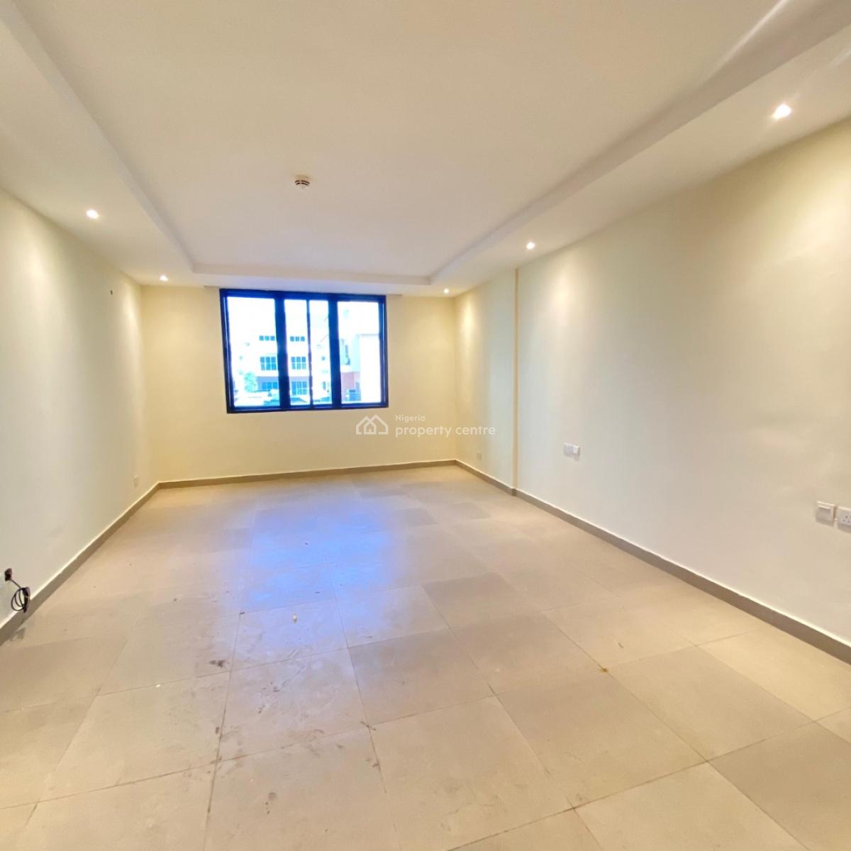 Exquisite 3 Bedroom Apartment with Swimming Pool, Lekki Phase 1, Lekki, Lagos, Flat / Apartment for Rent