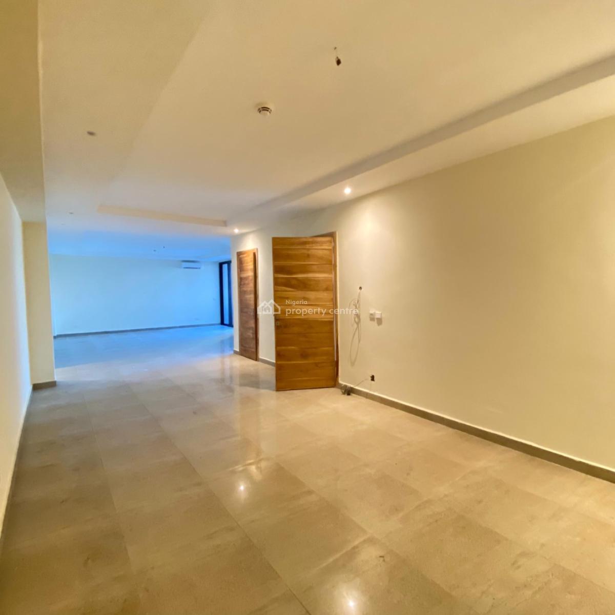 Exquisite 3 Bedroom Apartment with Swimming Pool, Lekki Phase 1, Lekki, Lagos, Flat / Apartment for Rent