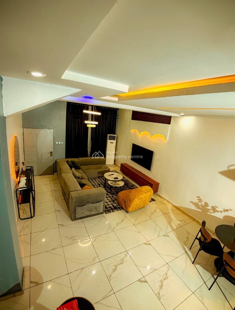 Home for Creators, Built 4 Film/ Music Production., 42 Chief Labi Ishola-lemomu Street Eti-osa, Lekki Expressway, Lekki, Lagos, Terraced Duplex Short Let