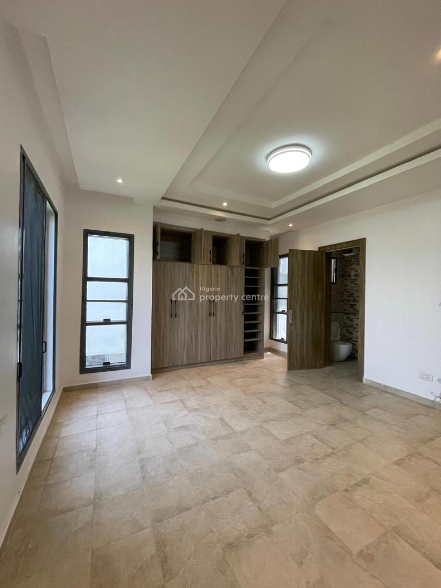 Specious 4bedrooms Semi Detached Duplex with Bq, Osapa London, Lekki, Lagos, Semi-detached Duplex for Sale
