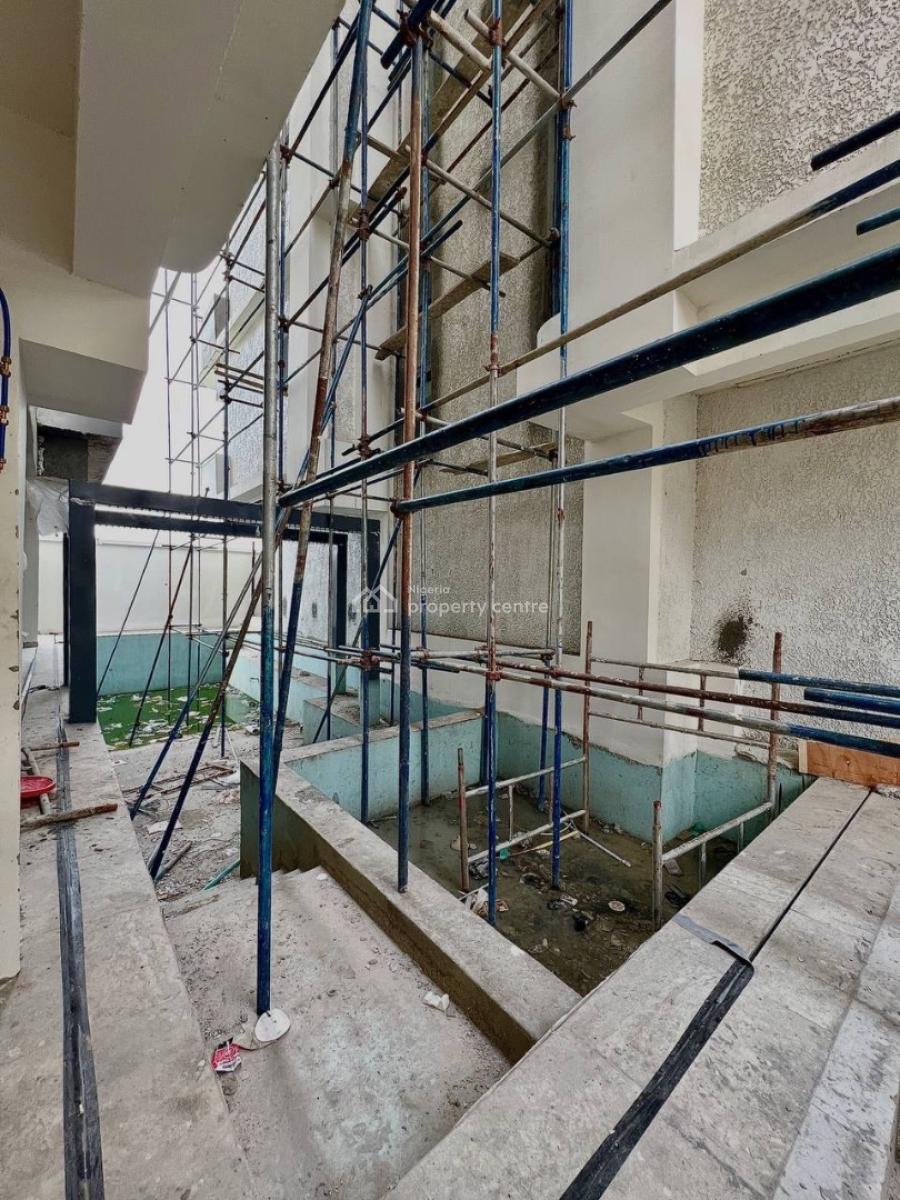 Luxury 2bedroom Apartment, Inside a Great and Prime Estate in Lekki Phase 1, Lekki Phase 1, Lekki, Lagos, Block of Flats for Sale