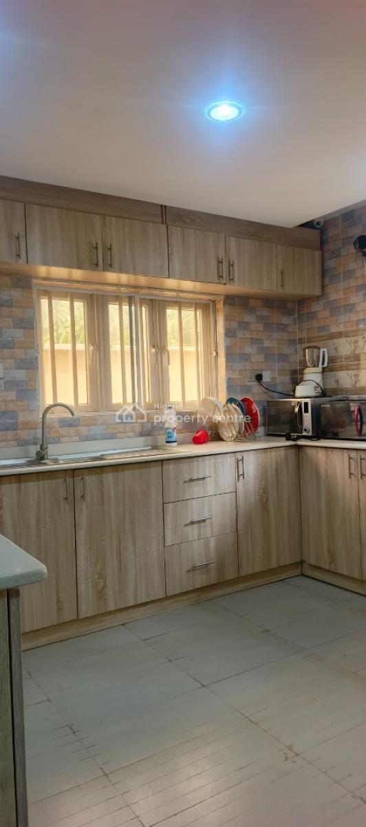 5bedroom Duplex, Sunshine Estate, Magboro, Ogun, Detached Duplex for Sale