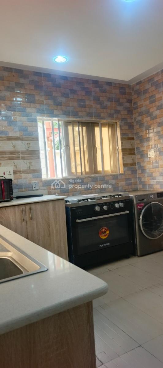 5bedroom Duplex, Sunshine Estate, Magboro, Ogun, Detached Duplex for Sale