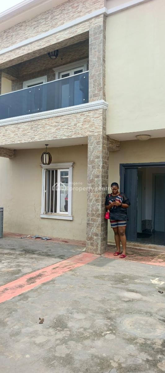 5bedroom Duplex, Sunshine Estate, Magboro, Ogun, Detached Duplex for Sale