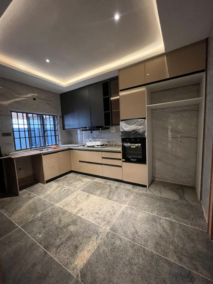Contemporary 4 Bedroom Semi-detached Duplex + Bq, Wuse, Abuja, Semi-detached Duplex for Sale