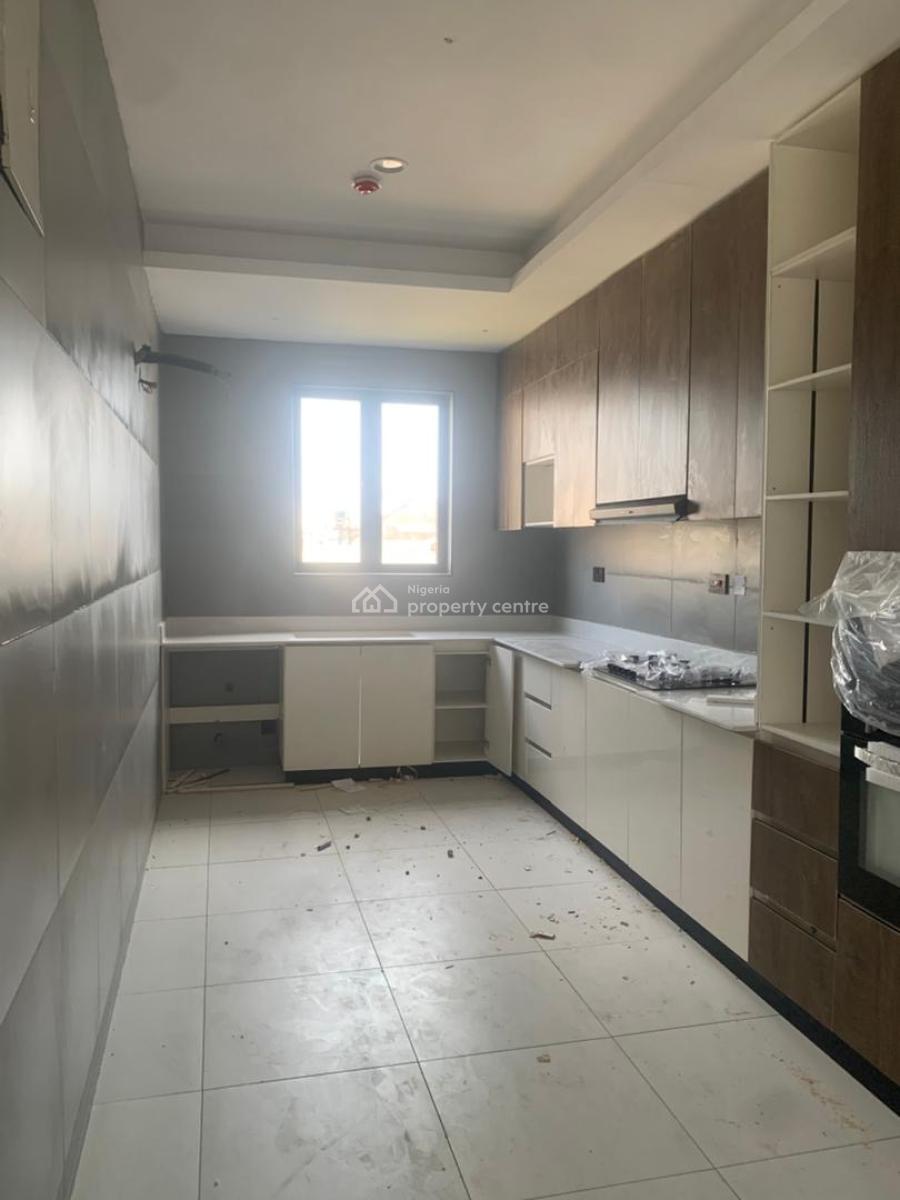 Three Bedroom Apartment, Phase 1, Lekki, Lagos, Flat / Apartment for Sale