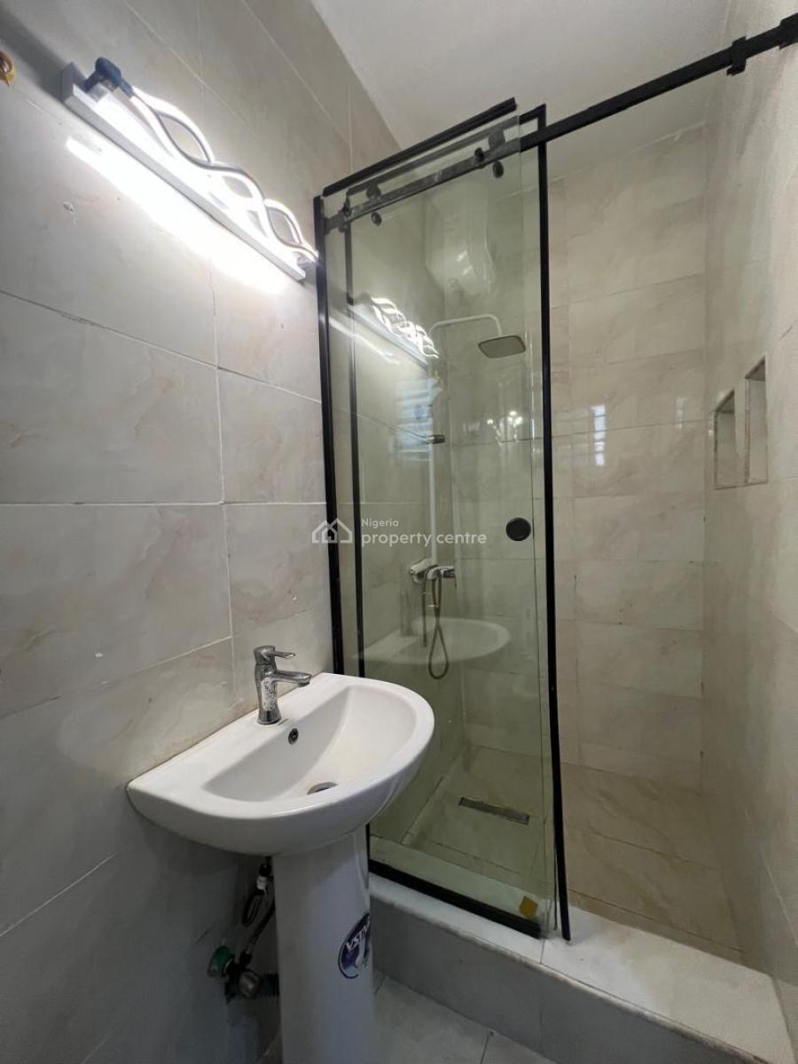 Fully Furnished Three Bedroom, Phase 1, Lekki, Lagos, Flat / Apartment for Sale