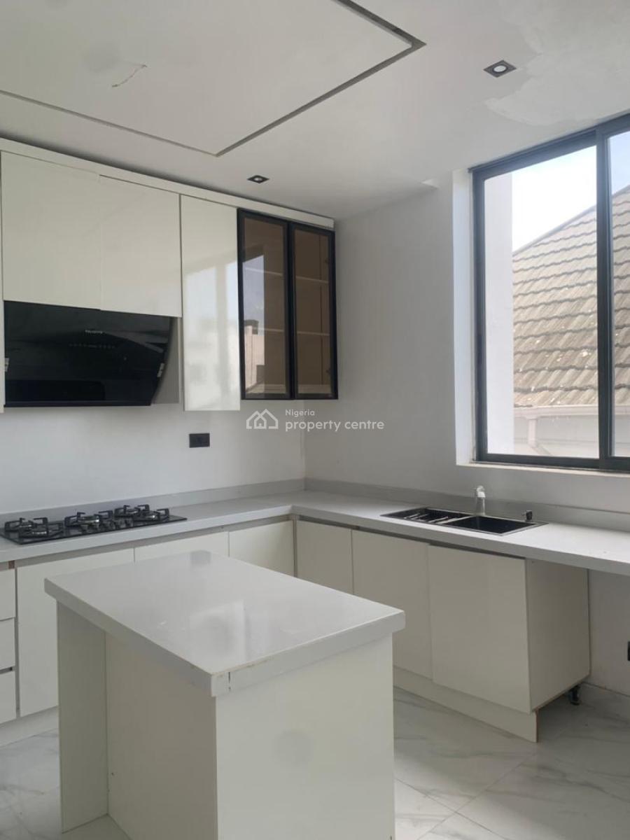 Two Bedroom Apartment, Phase 1, Lekki, Lagos, Flat / Apartment for Sale