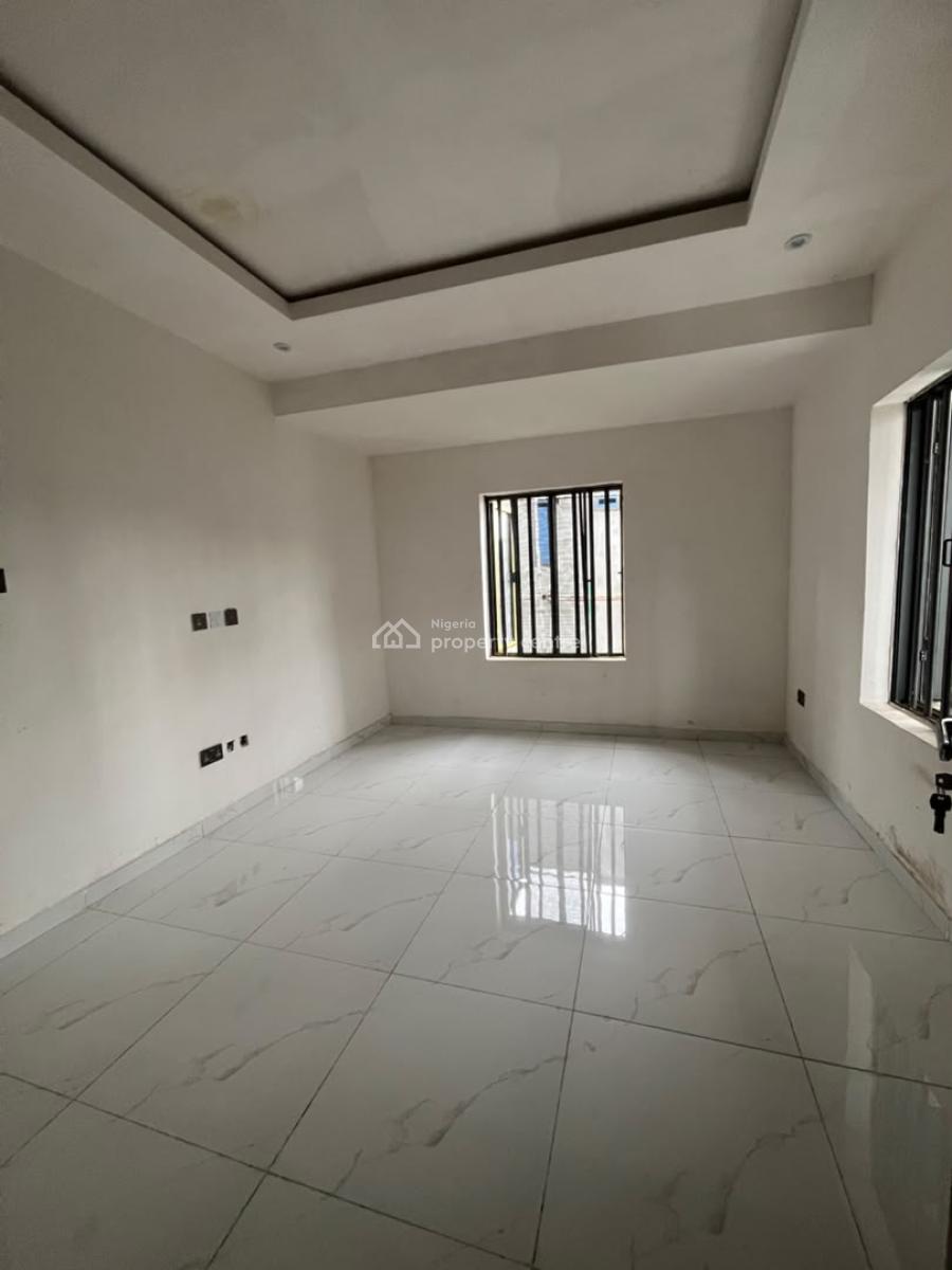 Newly Built Spacious 5 Bedroom Semi-detached Duplex + Bq, Karmo, Abuja, Semi-detached Duplex for Sale