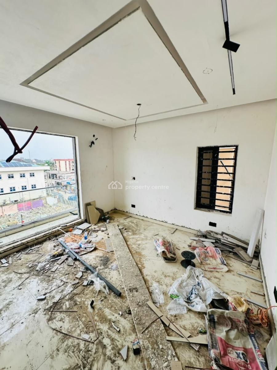 Premium Cashflow Studio Apartment with Luxury Finishing & Rooftoploung, 2 Mins Away From Unilag, Akoka, Yaba, Lagos, Flat / Apartment for Sale
