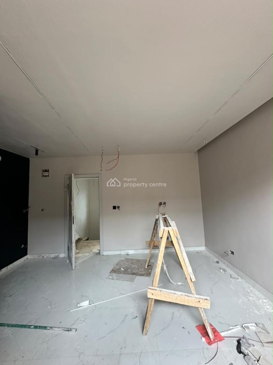 Premium Cashflow Studio Apartment with Luxury Finishing & Rooftoploung, 2 Mins Away From Unilag, Akoka, Yaba, Lagos, Flat / Apartment for Sale