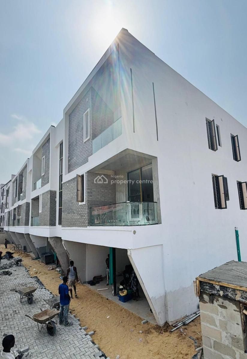 Brand New Spacious 2 Bedroom Apartments, Ologolo, Lekki, Lagos, Flat / Apartment for Sale