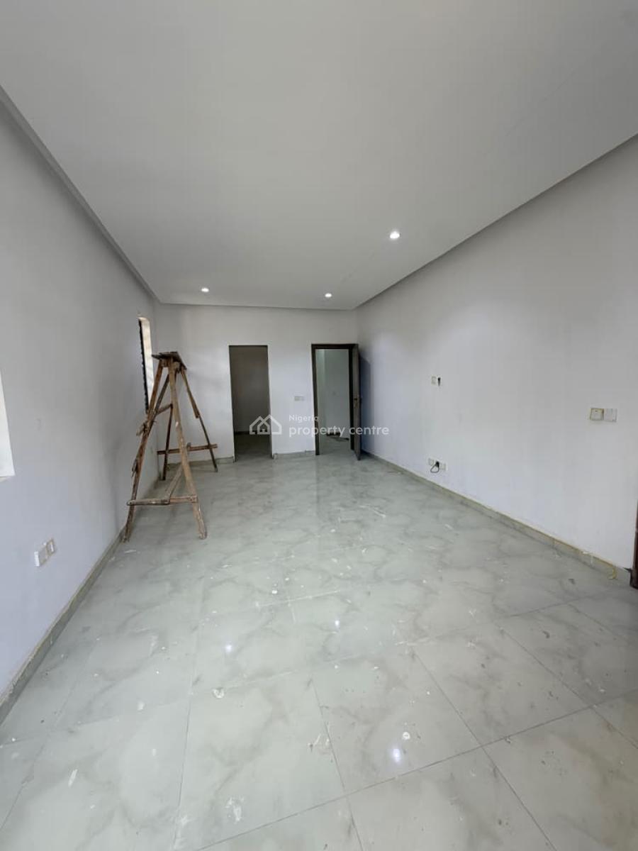 Well Built 4 Bedroom Terrace Duplex with Bq, Lekki Phase 1, Lekki, Lagos, Terraced Duplex for Sale