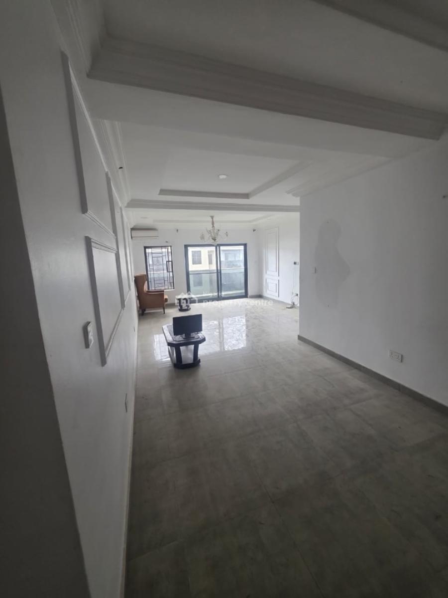 3 Bedroom Flat in an Estate, Lekki, Lagos, Flat / Apartment for Rent
