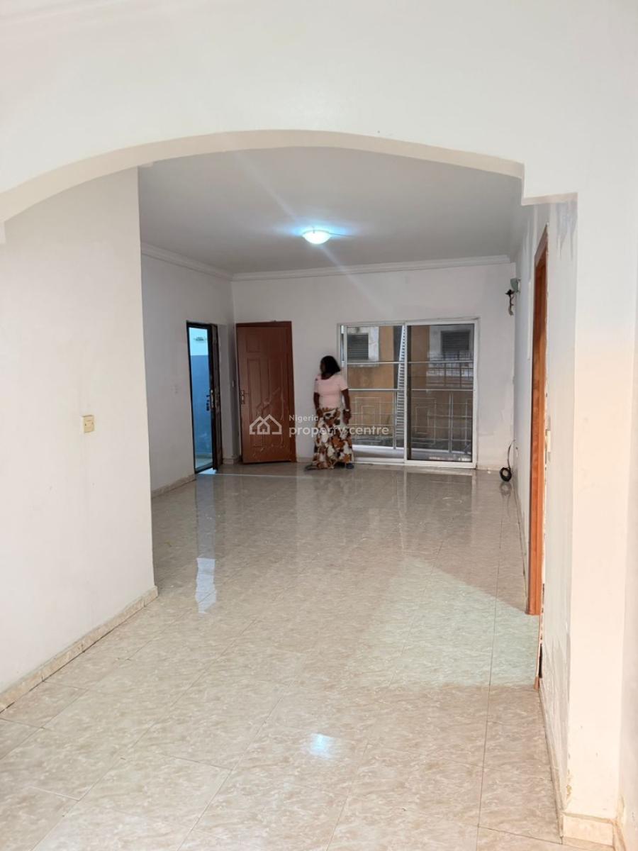 Spacious 3 Bedroom Apartment, Off Palace Way, Oniru, Victoria Island (vi), Lagos, Flat / Apartment for Rent