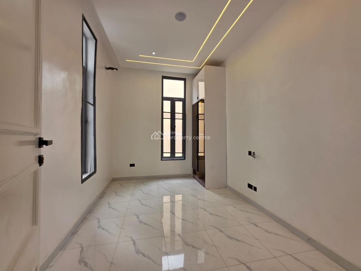 Spacious 5 Bedroom Fully Detached Duplex with Bq, Osapa Lekki Lagos, Osapa, Lekki, Lagos, Detached Duplex for Sale
