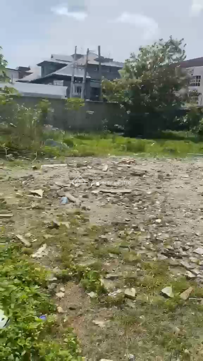 Fenced Gated Bare Land of Approximately 986sqm, Off Mcpherson Road, Ikoyi, Lagos, Mixed-use Land for Rent