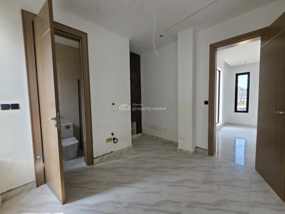 1 Bed Apartment with Elevator, Gym Swimming Pool, Lekki Phase 1, Lekki Phase 1, Lekki, Lagos, Self Contain (single Rooms) for Sale