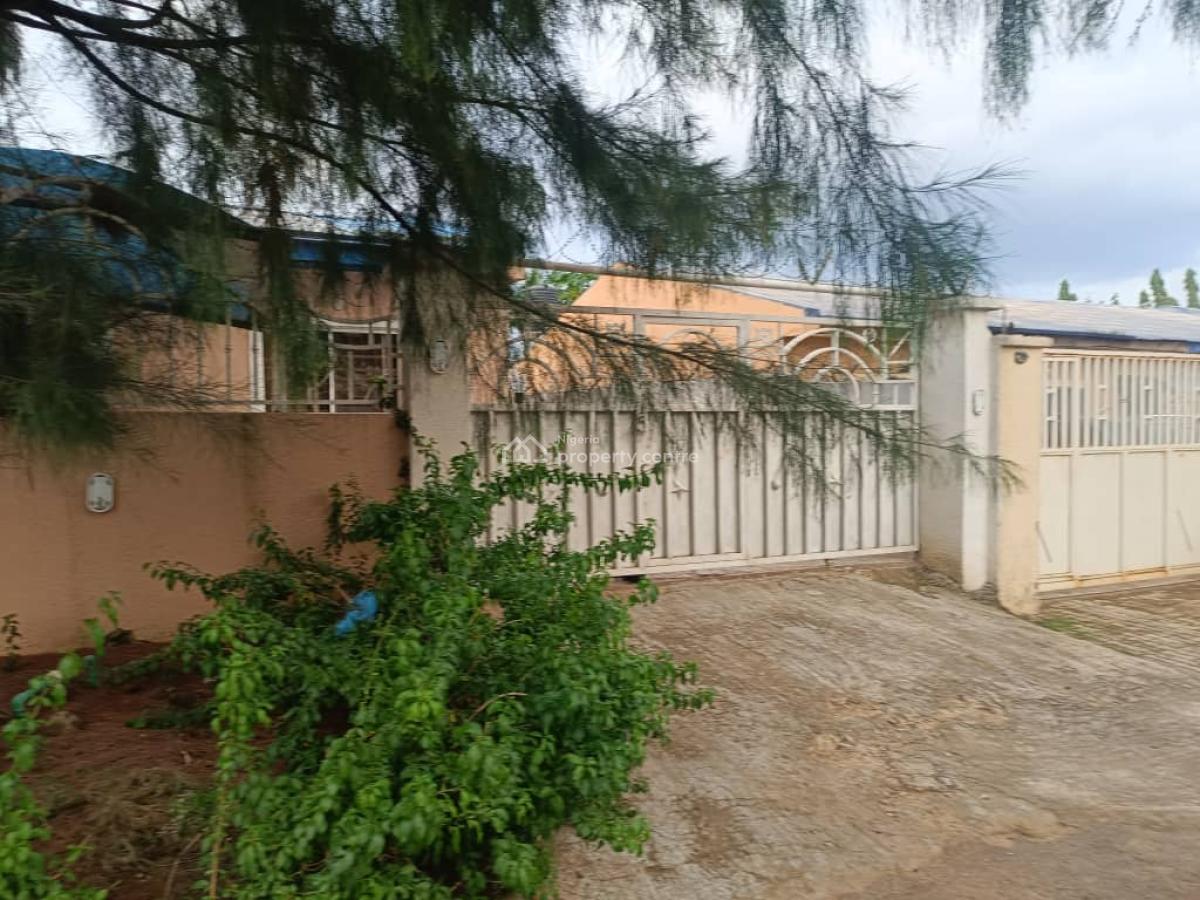 3 Bedroom Semi-detached Bungalow with All Rooms Ensuite, Sunnyvale Estate, Dakwo, Abuja, Semi-detached Bungalow for Sale