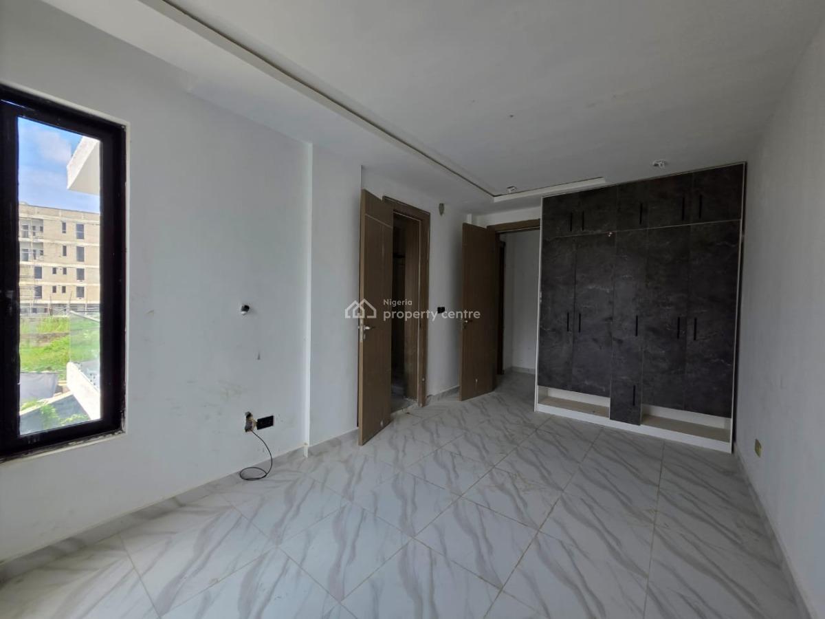 2 Bedroom Apartment with Bq Elevator, Gym Swimming Pool, Lekki Phase 1, Lekki Phase 1, Lekki, Lagos, Flat / Apartment for Sale