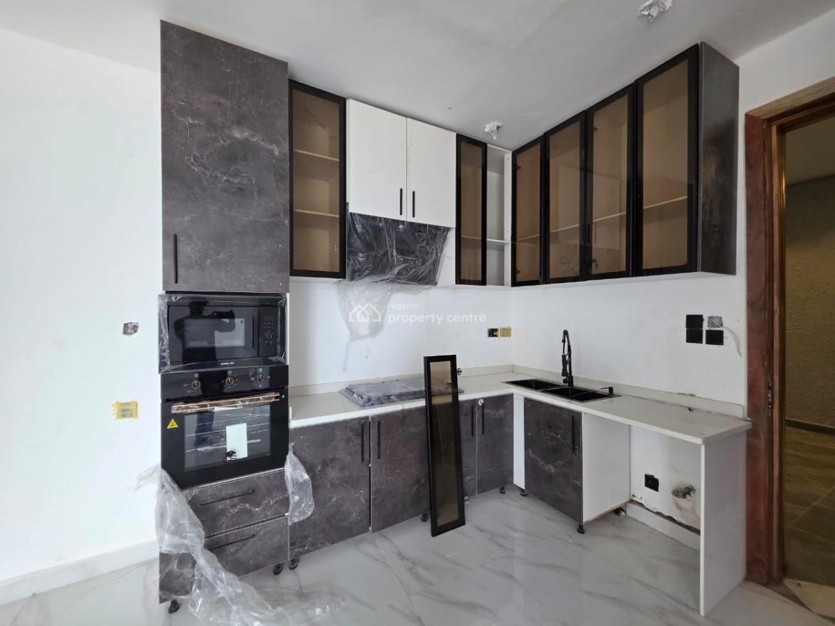2 Bedroom Apartment with Bq Elevator, Gym Swimming Pool, Lekki Phase 1, Lekki Phase 1, Lekki, Lagos, Flat / Apartment for Sale