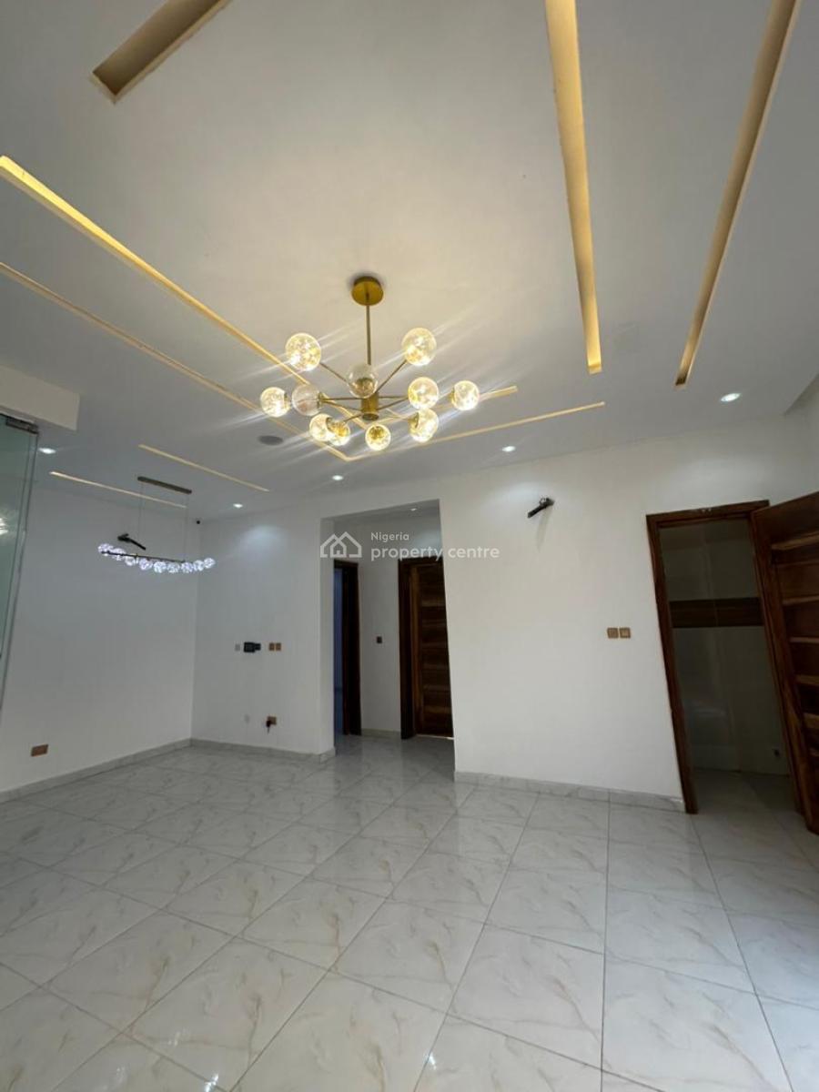 Luxry 2bedroom Flats/apartments, Idado, Lekki, Lagos, Flat / Apartment for Sale