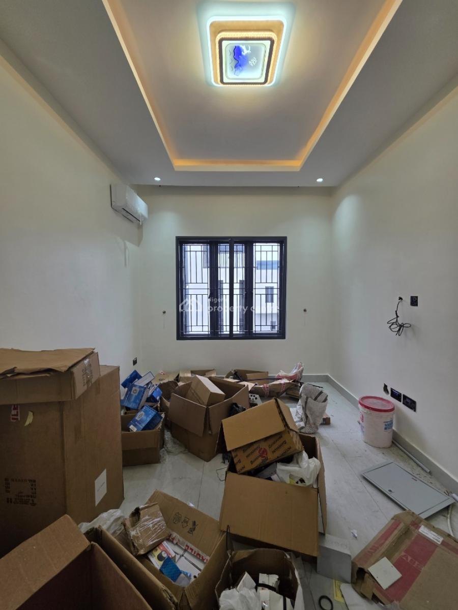 Luxury 5 Bedroom Semi-detached Duplex with Excellent Finishing, Creek Haven Estate, Vgc, Lekki, Lagos, Semi-detached Duplex for Sale
