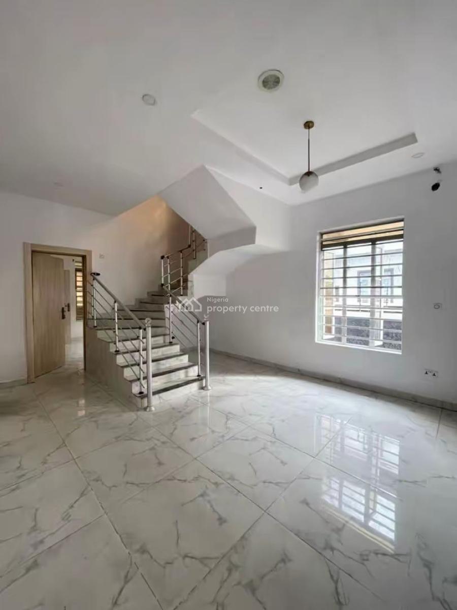 Massive Master Bedroom with Shared Kitchen, Lekki County Homes, Ikota, Lekki, Lagos, Self Contain (single Rooms) for Rent