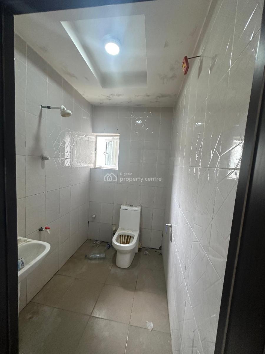 1 Bedroom (mini-flat), Osapa, Lekki, Lagos, Mini Flat (room and Parlour) for Rent