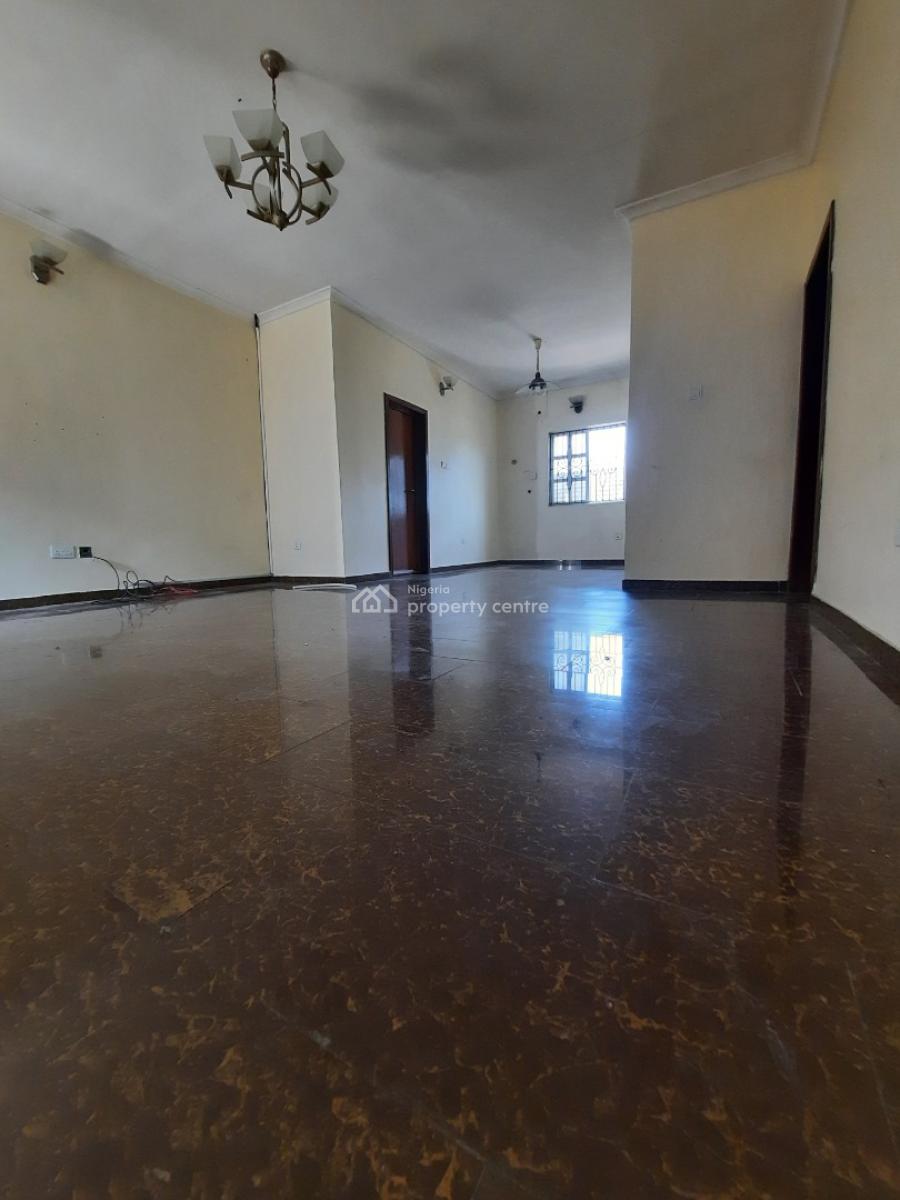 Nice 3 Bedrooms Flat Available, Off Whitesand Avenue, Lekki, Lagos, Flat / Apartment for Rent