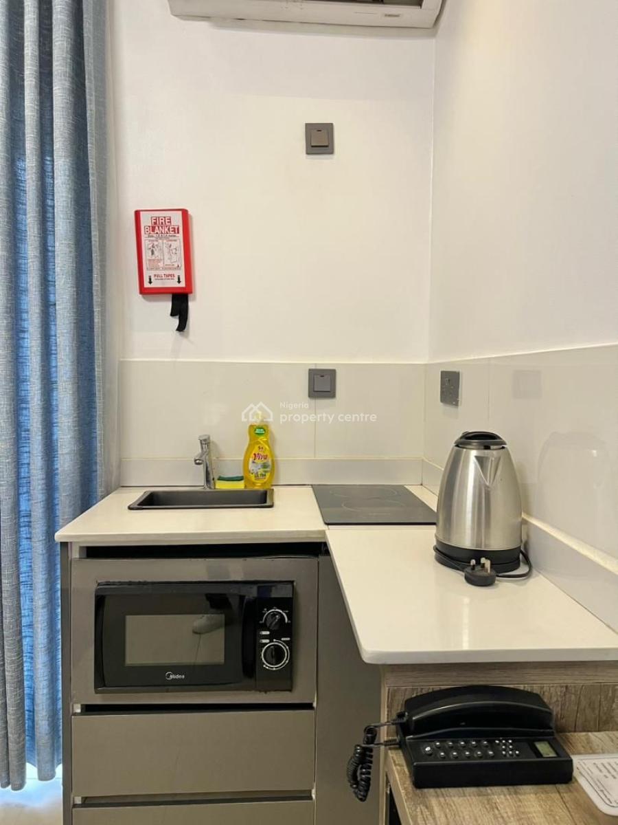 Luxury Smart 1 Bedroom Furnished and Service Apartment, Jahi, Abuja, Flat / Apartment Short Let