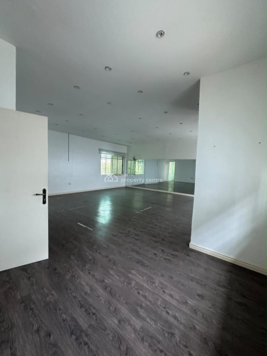 Commercial Space, Lekki Phase 1, Lekki, Lagos, Commercial Property for Rent