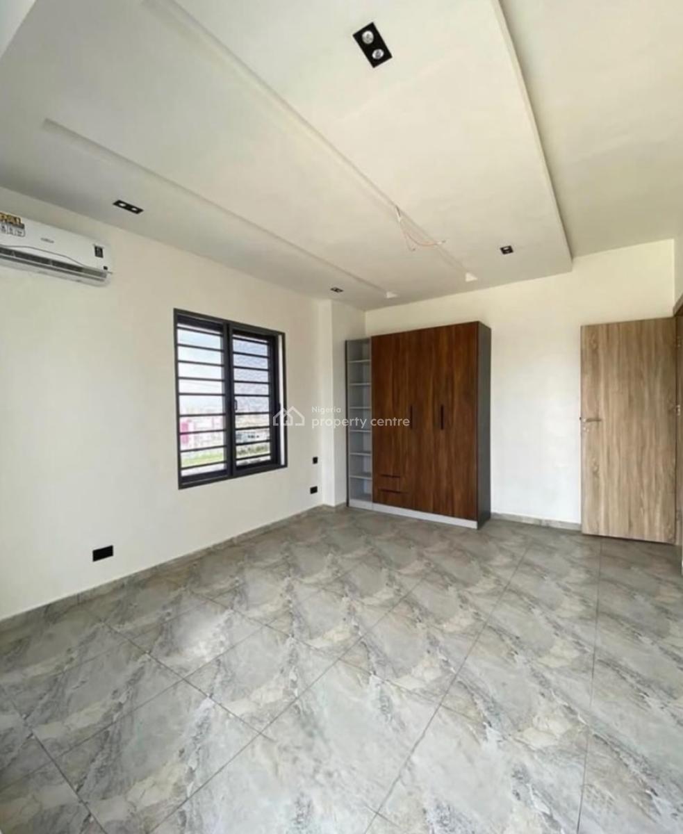 3 Bedroom Apartment, Lekki Phase 1, Lekki, Lagos, Flat / Apartment for Rent