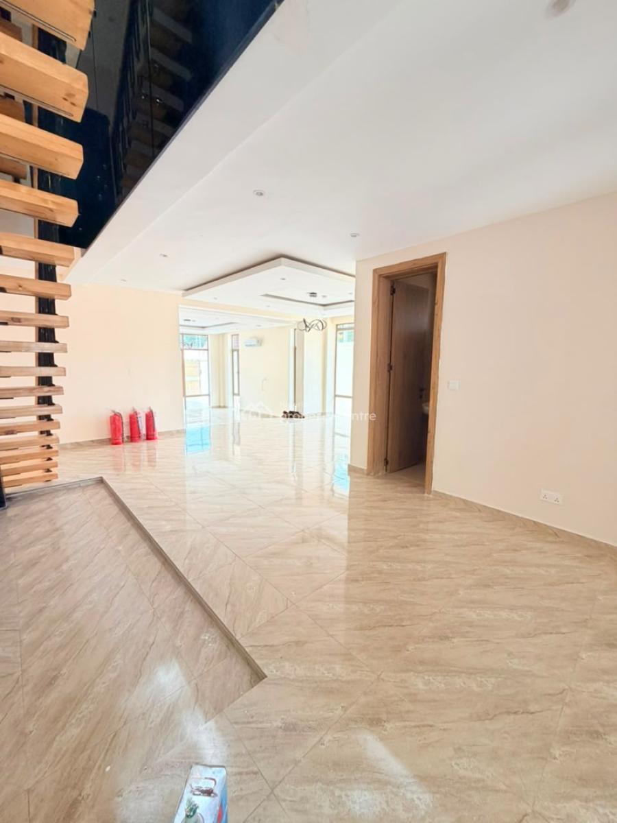4 Bedrooms Semi Detached with 2 Rooms Basement Bq, Macpherson, Ikoyi, Lagos, Semi-detached Duplex for Sale