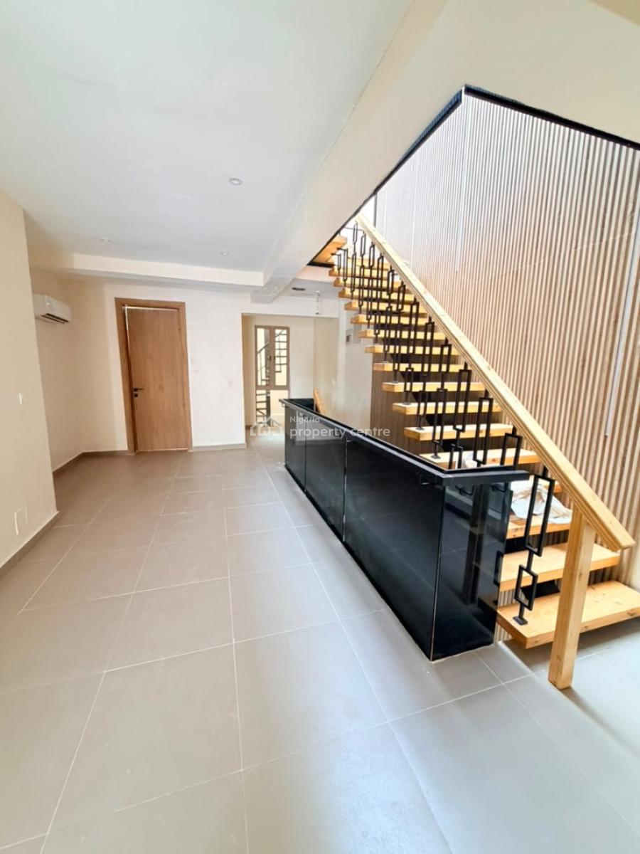 4 Bedrooms Semi Detached with 2 Rooms Basement Bq, Macpherson, Ikoyi, Lagos, Semi-detached Duplex for Sale
