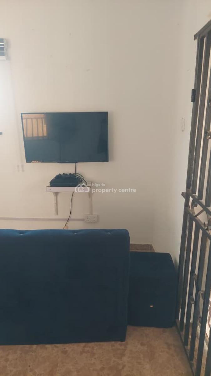 Shop, Along Isawo Road, Isawo, Ikorodu, Lagos, Shop for Rent