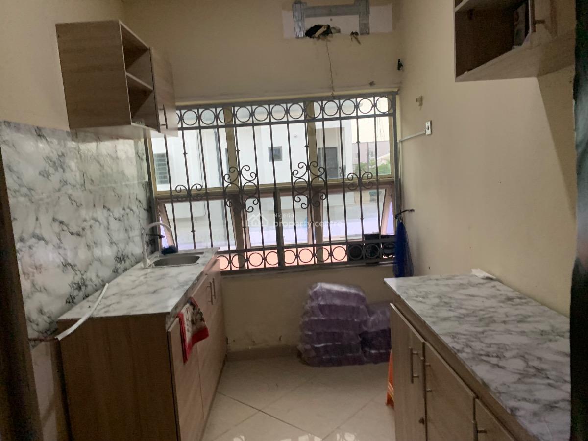 Self Contain, Oral Estate Eleganza, Lekki, Lagos, Self Contain (single Rooms) for Rent