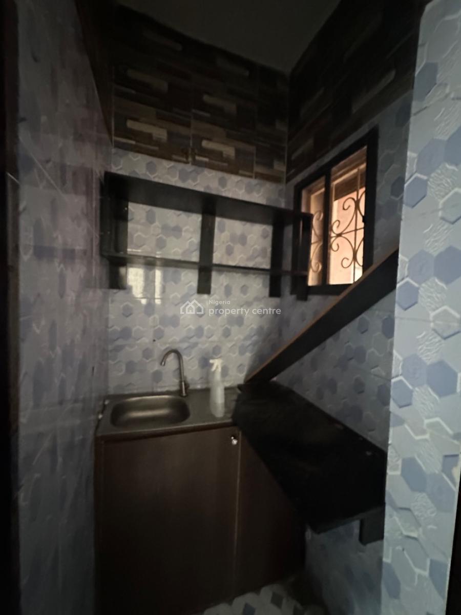 Beautiful Spacious 1 Bedroom Apartment, Galadimawa/lokogoma Express, Galadimawa, Abuja, Flat / Apartment for Rent