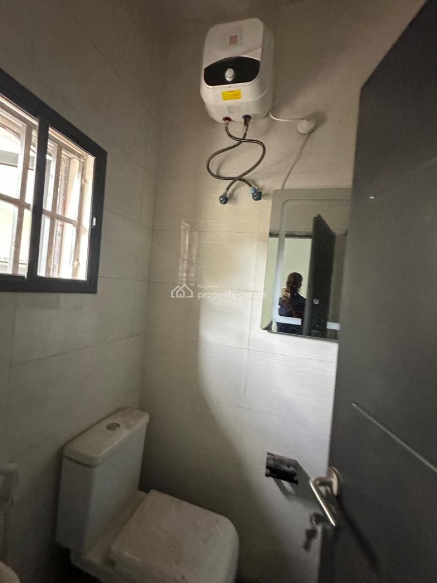 Beautiful Spacious 1 Bedroom Apartment, Galadimawa/lokogoma Express, Galadimawa, Abuja, Flat / Apartment for Rent