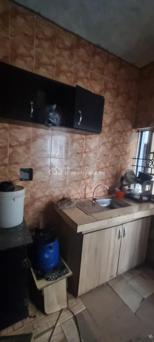 Single Room in a 3 Bedroom Flat Shared Apartment, Okunajah Eti-osa Ajah Lekki, Ajah, Lagos, Self Contain (single Rooms) for Rent