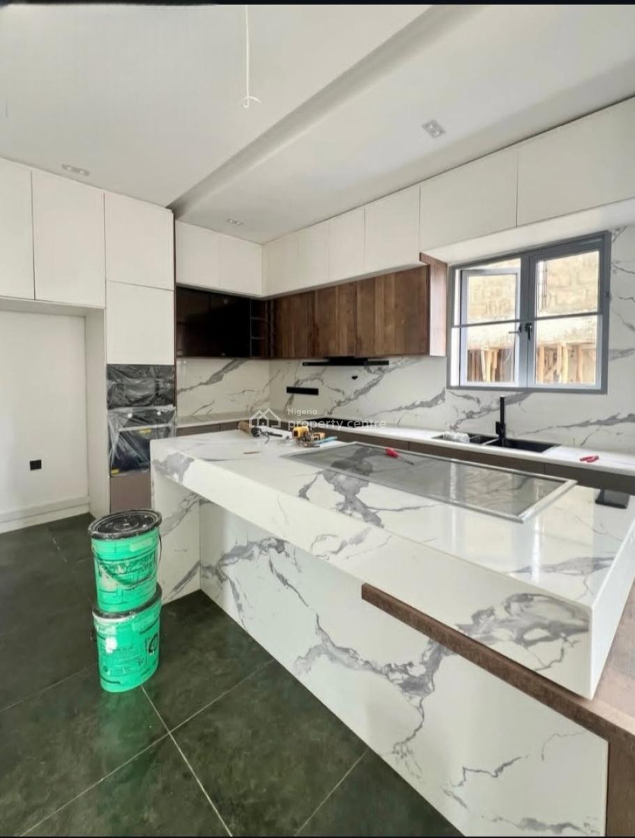 6 Bedroom Terrace Duplex with a Bq, Lekki, Lagos, Terraced Duplex for Sale