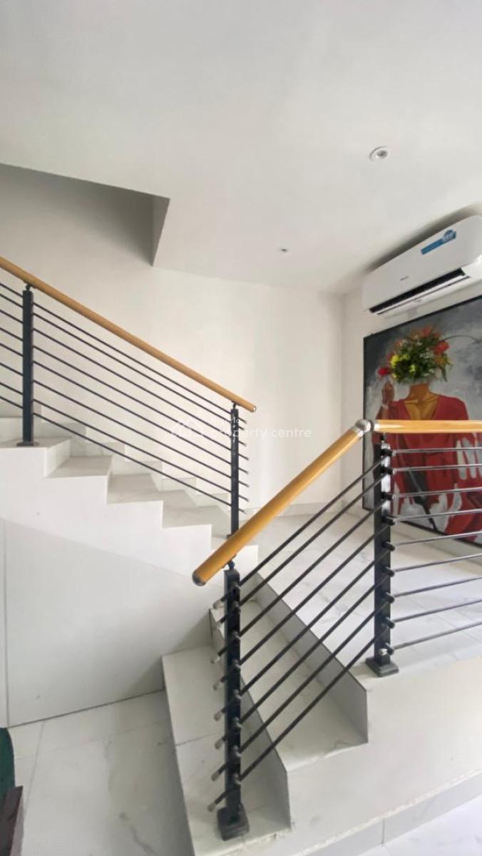 Fully Furnished 1 Bedroom Maisonette, Off Freedomway, Lekki Phase 1, Lekki, Lagos, House for Rent