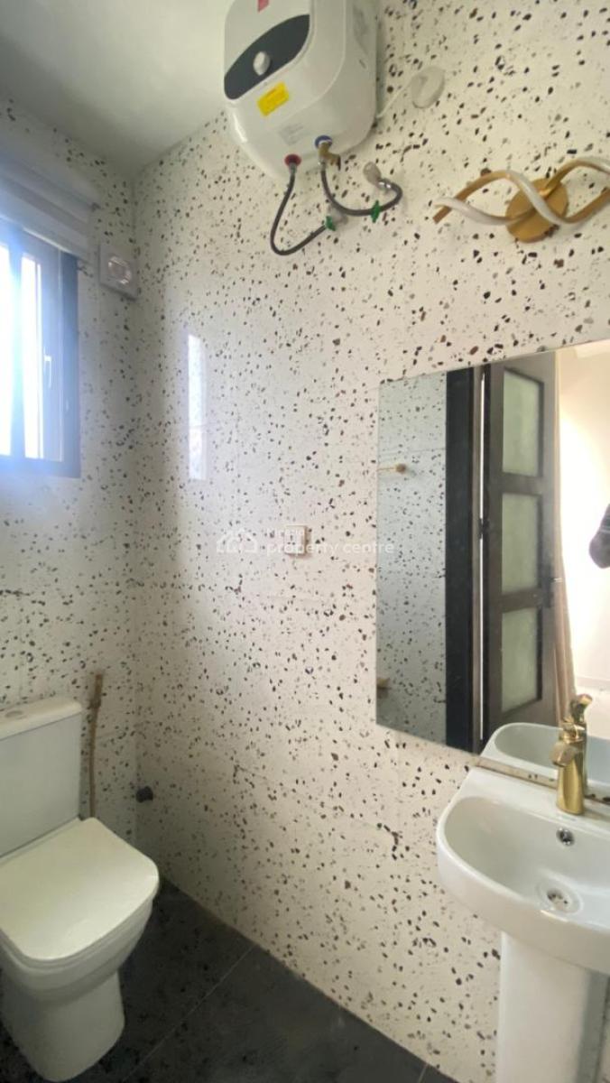 Fully Furnished 1 Bedroom Maisonette, Off Freedomway, Lekki Phase 1, Lekki, Lagos, House for Rent