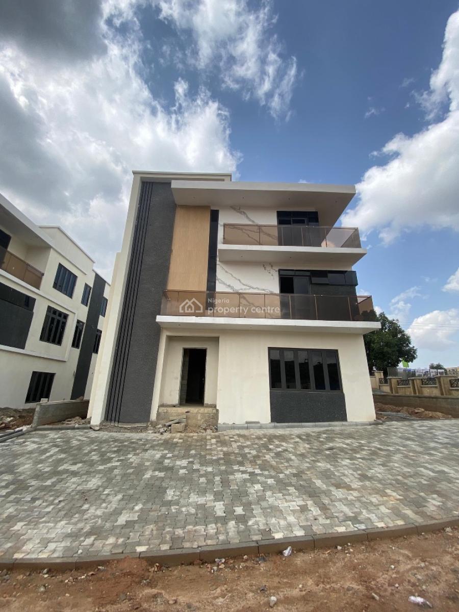 Luxury 6 Bedroom Duplex in Guzape, Guzape District, Abuja, Detached Duplex for Sale