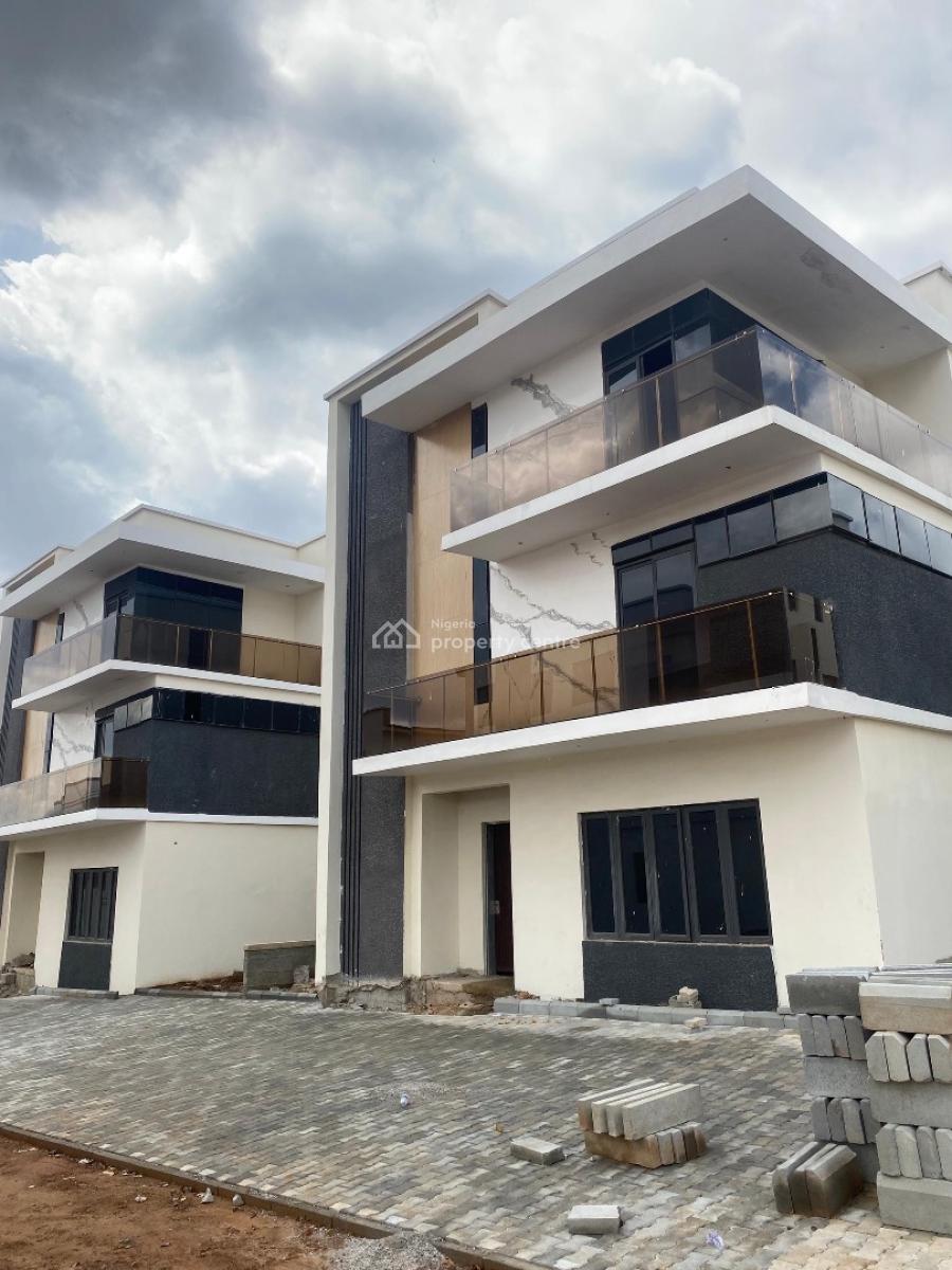 Luxury 6 Bedroom Duplex in Guzape, Guzape District, Abuja, Detached Duplex for Sale